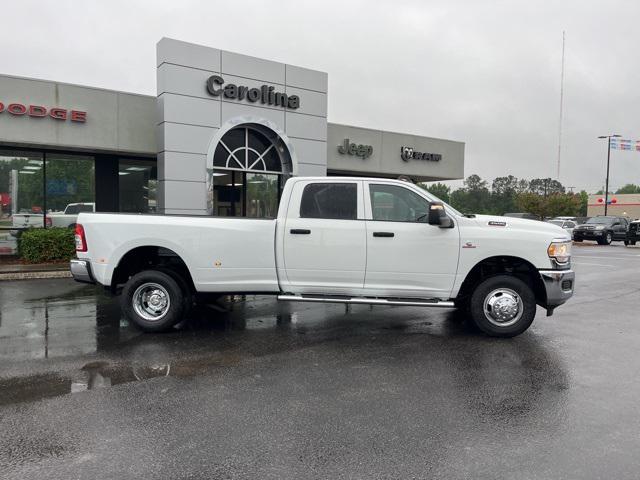 2024 RAM Ram 3500 RAM 3500 TRADESMAN CREW CAB 4X4 8 BOX