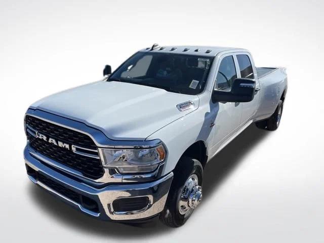 2024 RAM Ram 3500 RAM 3500 TRADESMAN CREW CAB 4X4 8 BOX