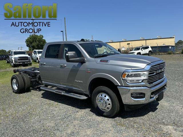 2024 RAM Ram 3500 Chassis Cab RAM 3500 LARAMIE CREW CAB CHASSIS 4X4 60 CA