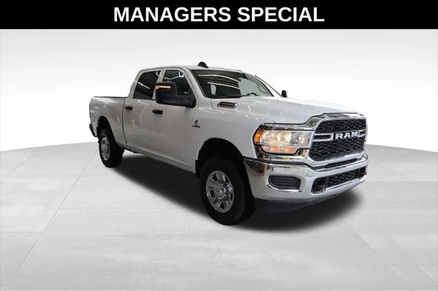 2024 RAM Ram 2500 RAM 2500 TRADESMAN CREW CAB 4X4 64 BOX