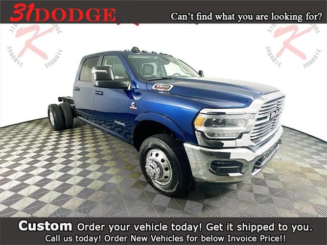 2024 RAM Ram 3500 Chassis Cab RAM 3500 LARAMIE CREW CAB CHASSIS 4X4 60 CA