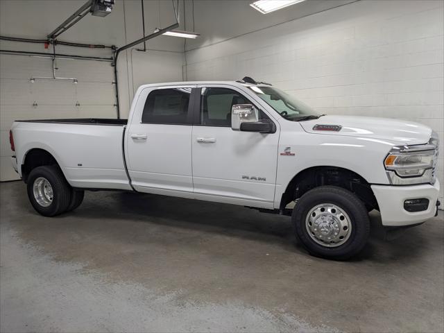 2024 RAM Ram 3500 RAM 3500 LARAMIE CREW CAB 4X4 8 BOX