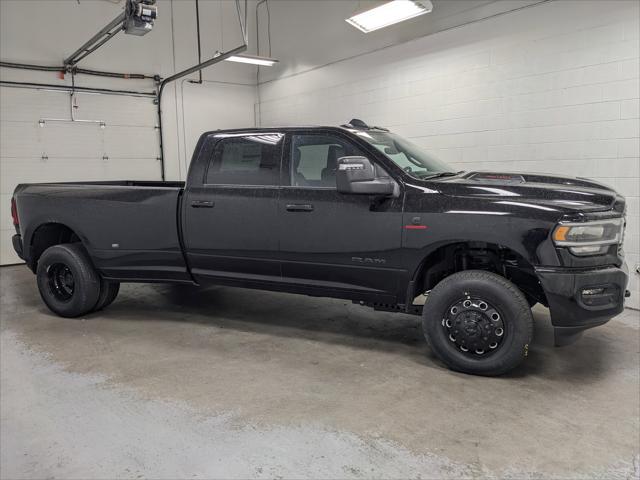 2024 RAM Ram 3500 RAM 3500 LARAMIE CREW CAB 4X4 8 BOX