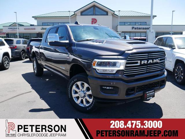 2024 RAM Ram 3500 RAM 3500 LARAMIE MEGA CAB 4X4 64 BOX