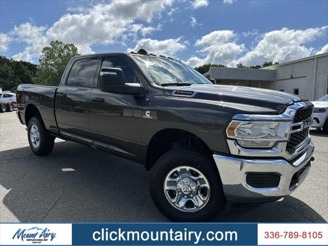 2024 RAM Ram 2500 RAM 2500 TRADESMAN CREW CAB 4X4 64 BOX