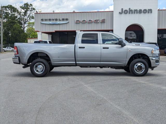 2024 RAM Ram 3500 RAM 3500 TRADESMAN CREW CAB 4X4 8 BOX