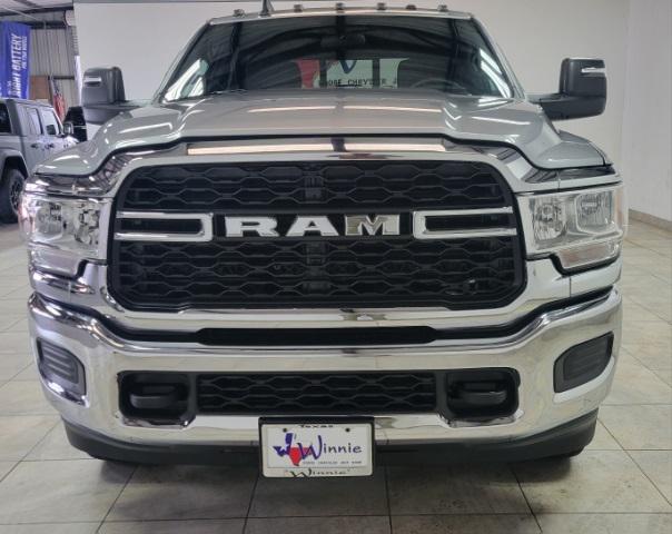 2024 RAM Ram 3500 RAM 3500 TRADESMAN CREW CAB 4X4 8 BOX