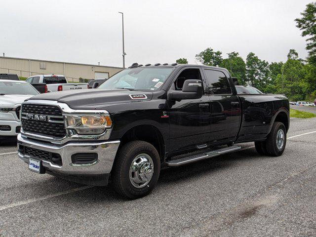 2024 RAM Ram 3500 RAM 3500 TRADESMAN CREW CAB 4X4 8 BOX