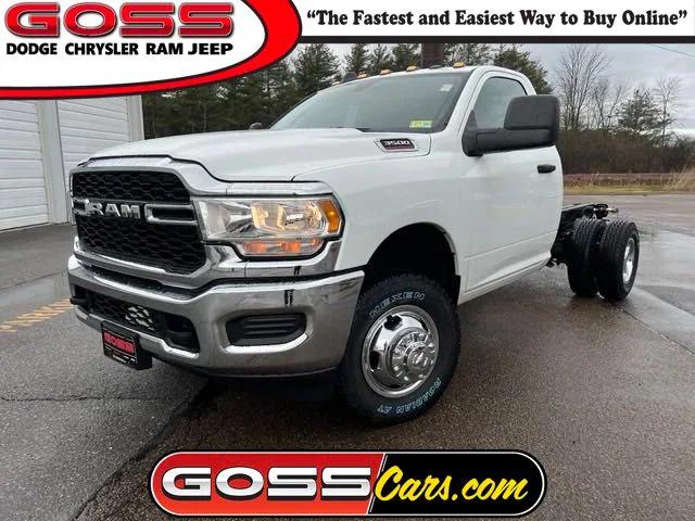 2024 RAM Ram 3500 Chassis Cab RAM 3500 TRADESMAN CHASSIS REGULAR CAB 4X4 60 CA 2024 RAM Ram 3500 Chassis Cab RAM 3500 TRADESMAN CHASSIS REGULAR CAB 4X4 60 CA