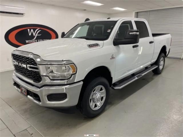 2024 RAM Ram 2500 RAM 2500 TRADESMAN CREW CAB 4X4 64 BOX