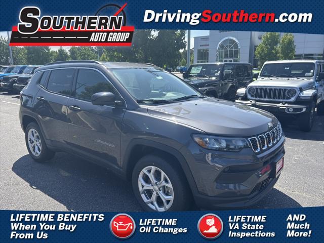 2024 Jeep Compass COMPASS LATITUDE 4X4