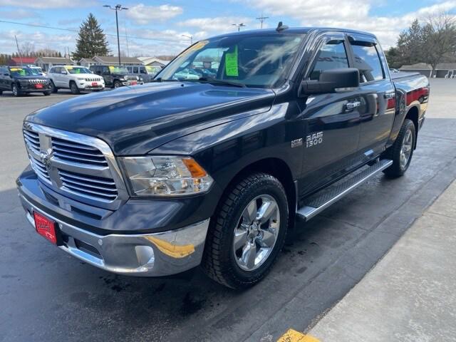 2018 RAM 1500 Big Horn Crew Cab 4x4 57 Box