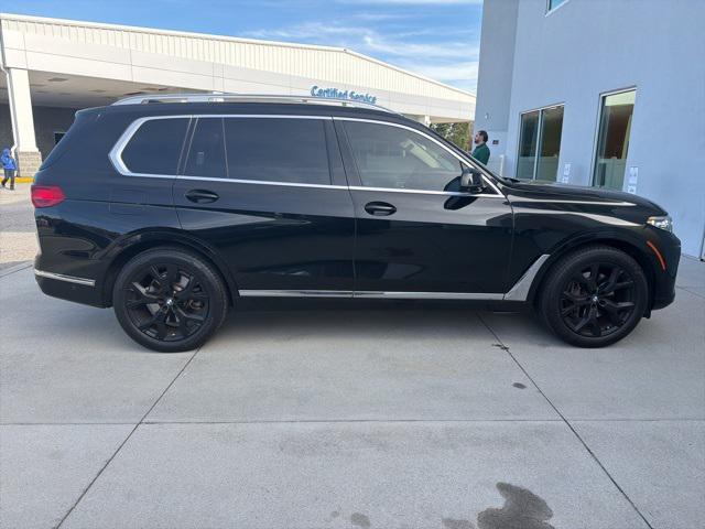 2021 BMW X7 xDrive40i 2021 BMW X7 xDrive40i
