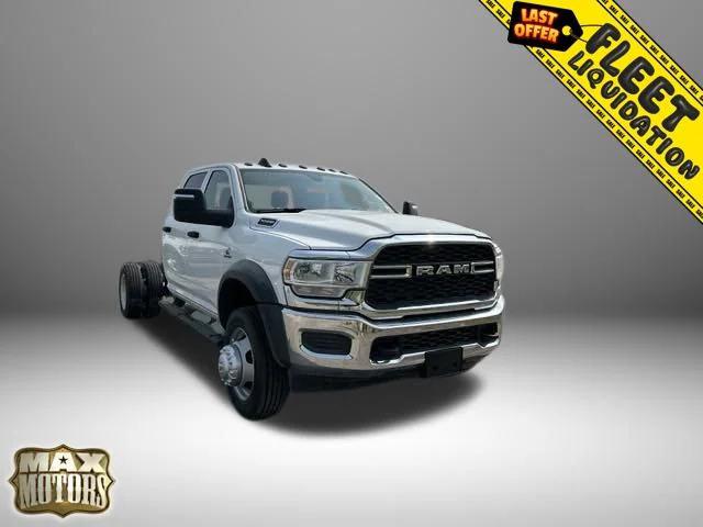 2024 RAM Ram 5500 Chassis Cab RAM 5500 TRADESMAN CHASSIS CREW CAB 4X4 60 CA 2024 RAM Ram 5500 Chassis Cab RAM 5500 TRADESMAN CHASSIS CREW CAB 4X4 60 CA