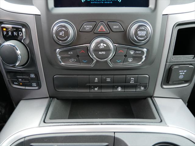 2024 Ram 1500 Classic Warlock Quad Cab 4x4 6'4" Box
