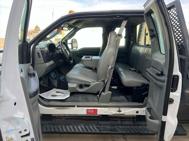 2005 Ford F-350 Unknown