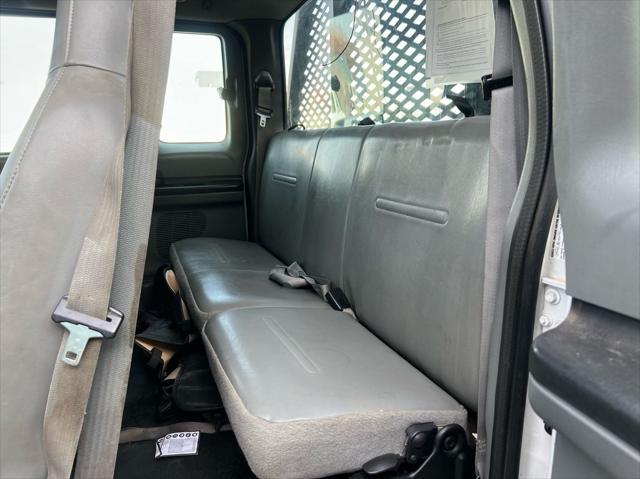 2005 Ford F-350 Unknown