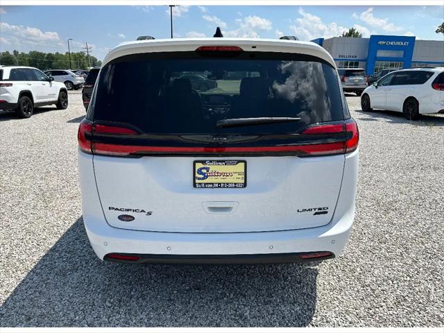 2024 Chrysler Pacifica PACIFICA LIMITED AWD