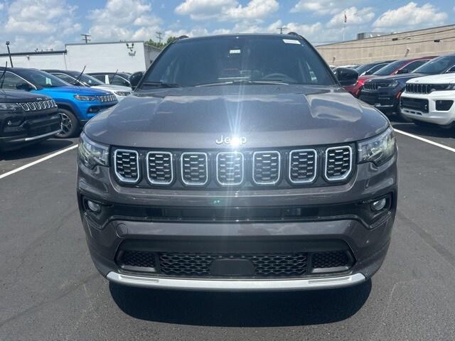 2024 Jeep Compass COMPASS LIMITED 4X4