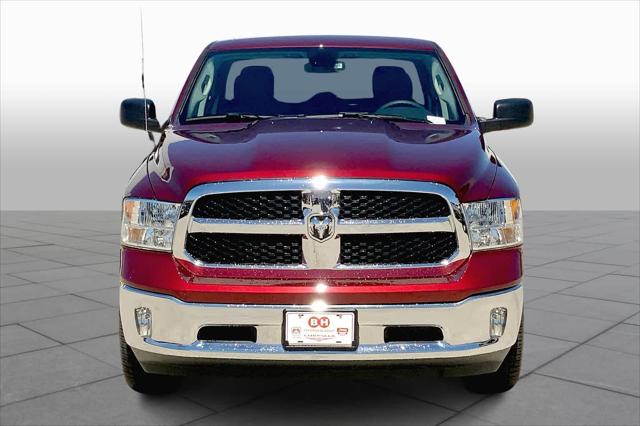 2024 RAM Ram 1500 Classic RAM 1500 CLASSIC TRADESMAN QUAD CAB 4X4 64 BOX