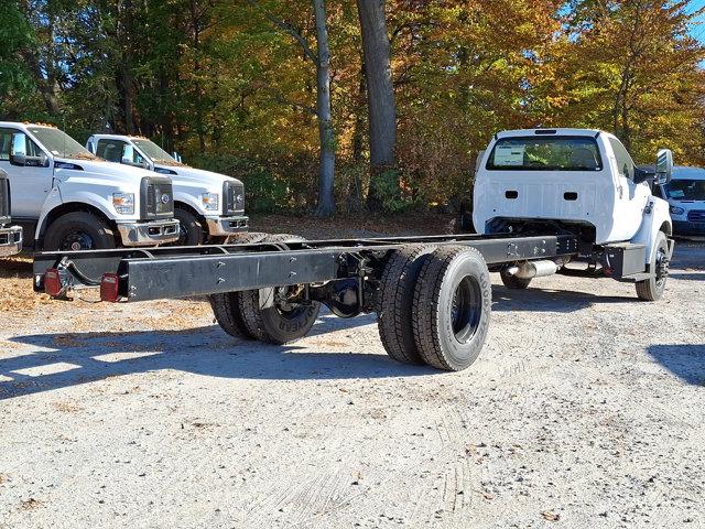 2025 Ford F-650 F650 REGULAR CAB DOCK HGT