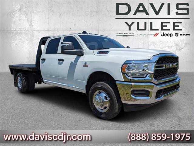 2024 RAM Ram 3500 Chassis Cab RAM 3500 TRADESMAN CREW CAB CHASSIS 4X4 60 CA