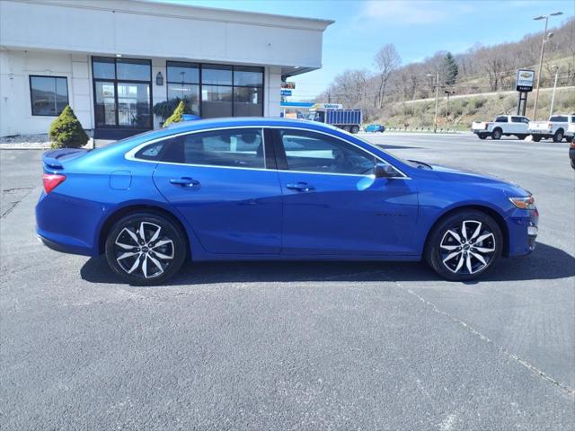 2023 Chevrolet Malibu FWD RS