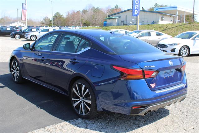 2021 Nissan Altima SR FWD