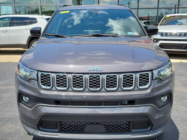 2024 Jeep Compass COMPASS LATITUDE LUX 4X4