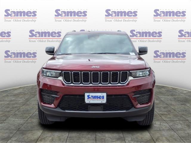 2024 Jeep Grand Cherokee GRAND CHEROKEE LAREDO 4X4