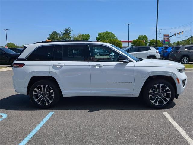 2024 Jeep Grand Cherokee GRAND CHEROKEE OVERLAND 4X4