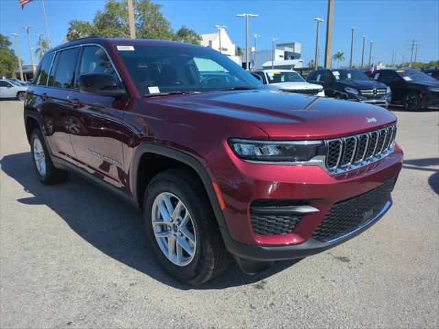 2024 Jeep Grand Cherokee GRAND CHEROKEE LAREDO X 4X2