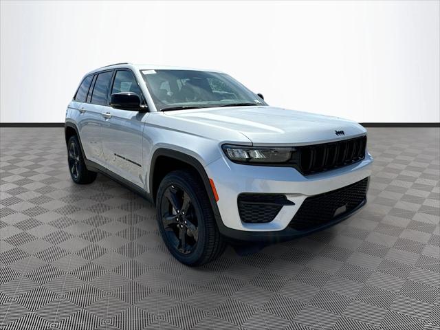 2024 Jeep Grand Cherokee GRAND CHEROKEE ALTITUDE 4X4