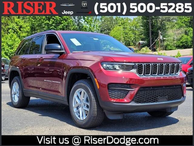 2024 Jeep Grand Cherokee GRAND CHEROKEE LAREDO X 4X2