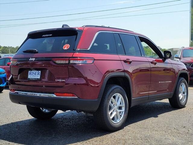 2024 Jeep Grand Cherokee GRAND CHEROKEE LAREDO X 4X2