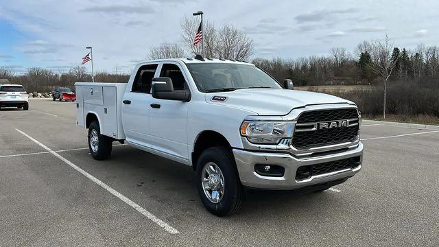 2024 RAM Ram 3500 RAM 3500 TRADESMAN CREW CAB 4X4 8 BOX