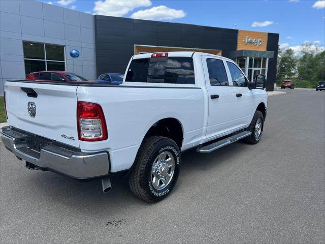 2024 RAM Ram 3500 RAM 3500 TRADESMAN CREW CAB 4X4 64 BOX