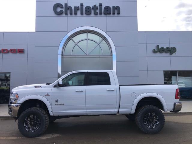 2022 RAM 3500 Laramie Crew Cab 4x4 64 Box