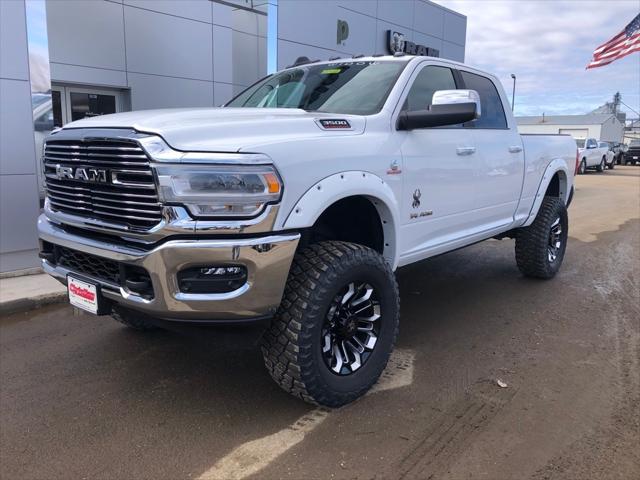 2022 RAM 3500 Laramie Crew Cab 4x4 64 Box