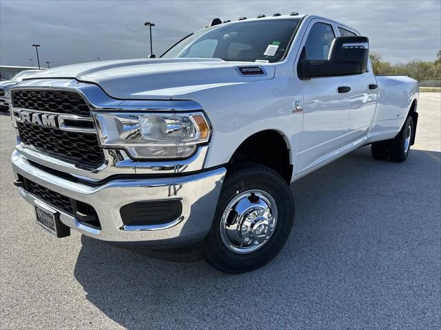 2024 RAM Ram 3500 RAM 3500 TRADESMAN CREW CAB 4X4 8 BOX