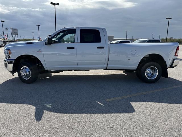 2024 RAM Ram 3500 RAM 3500 TRADESMAN CREW CAB 4X4 8 BOX