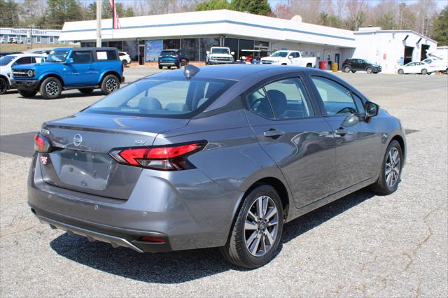 2020 Nissan Versa SV Xtronic CVT