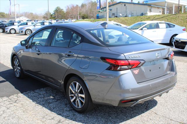 2020 Nissan Versa SV Xtronic CVT