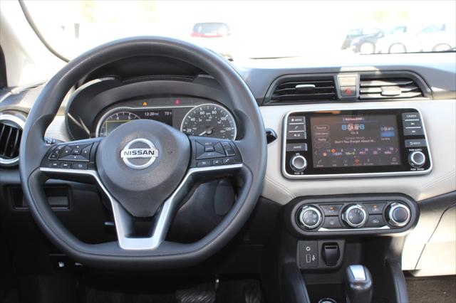 2020 Nissan Versa SV Xtronic CVT