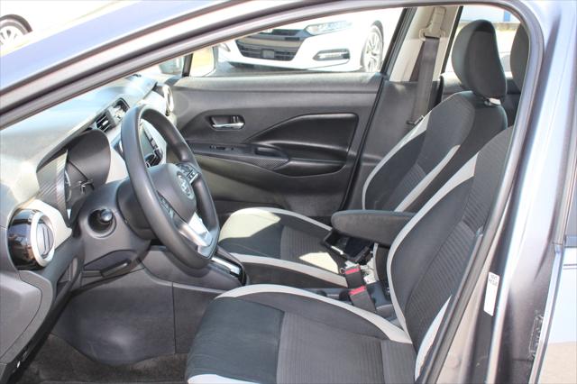 2020 Nissan Versa SV Xtronic CVT