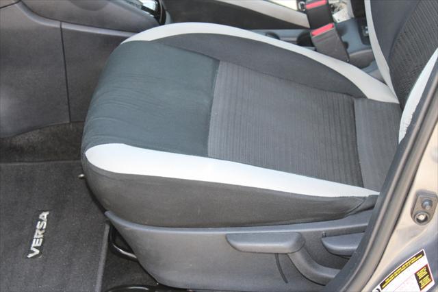 2020 Nissan Versa SV Xtronic CVT