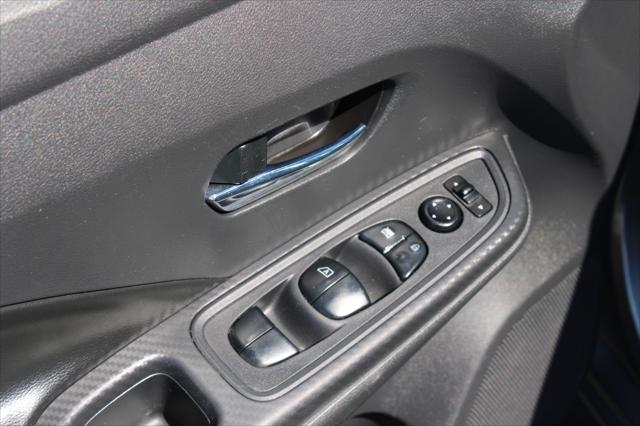 2020 Nissan Versa SV Xtronic CVT