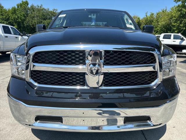 2024 RAM Ram 1500 Classic RAM 1500 CLASSIC TRADESMAN CREW CAB 4X4 64 BOX