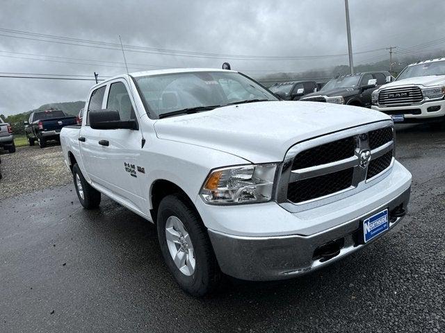 2024 RAM Ram 1500 Classic RAM 1500 CLASSIC TRADESMAN CREW CAB 4X4 57 BOX