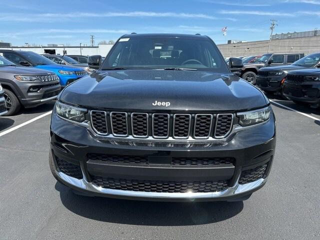 2024 Jeep Grand Cherokee GRAND CHEROKEE L LAREDO X 4X4